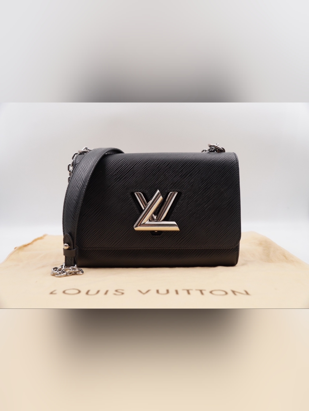 CH41 ❤️ Louis Vuitton Epi Twist Shoulder Bag
